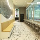 서브마린 수영장 이미지