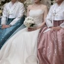 꽃에 반하다 | 부천 반하다 한복 본식 후기 - 어두운 홀에서도 반짝이는, 정말 아름다웠던 혼주 한복 🌸