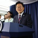 이 대통령 “MBC는 쫓겨났다 복귀죠? 하하하…그런 일 없게 할 것” 이미지