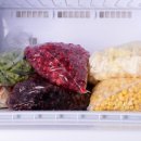 지금 당장 냉장고 냉동칸에서 빼내야 할 음식 10가지 이미지