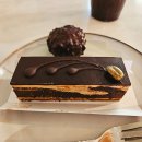 케익오페라 - 서초구 주흥길 8 | 뉴욕 덤보 디저트 맛집: 알몽딘 베이커리(Almondine Bakery) 인생 오페라 케이크와 수제 초콜릿 로셰 후기
