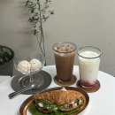 은평구 샌드위치 그릭요거트 맛집 , 구산동 꽃집 브런치 카페 &lt; 다알리아 &gt; (+ 반려동물 동반 가능)