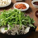 더칼국수 이미지