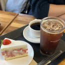 ㈜커피명가 라핀카 | 조용한 분위기 “커피명가 라핀카” 내돈내산 후기(수제딸기케이크,주차정보)