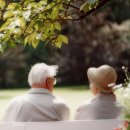 더 느리게 이미지