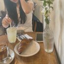 부산 전포동 유럽 감성 카페 베이시스 옵