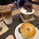 하얀 단팥빵 | [의왕 타임빌라스 맛집] 팥고당 롯데 의왕점 - 입안 가득 달콤 시원한 눈꽃 팥빙수와 단팥빵 후기!