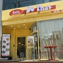 [역삼역 카페] 노란 배경에 이끌려 들어간 카페, 두댓(DO THAT) 솔직 후기