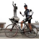 함기용 동상 이미지