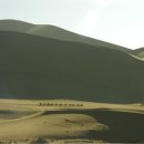 2000년을 지켜온 중국 사막의 월아천 이미지
