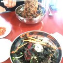 산천막국수
