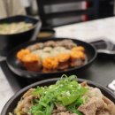 육더미샤브&국밥삼천포점