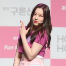 더(The)나윤