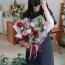 [#축하꽃다발 #홍제동꽃집 #소월플라워] #출간기념선물 , #꽃다발 로 마음을 전하세요 :)