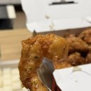 치킨마니아 아산점 | 매콤새콤달콤한데 바삭함까지 치킨매니아 왕새우치킨