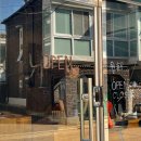 컬러 커피 로스터리 이미지