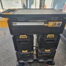 동서로11길 | 디월트 터프시스템 2.0 DXL 2단 서랍 DWST08520-1 추가 구매｜공구함 칸막이 세팅 후기
