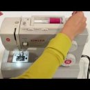 threading &amp; winding a bobin 이미지
