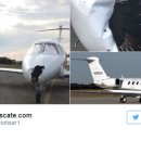 ‘아찔 사고’새와 충돌한 비행기 이미지
