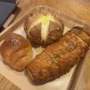 뽂기뽂기 | 소개울제빵소 Best 메뉴 소금빵, 육쪽마늘빵, 메이플바게트, 등 후기