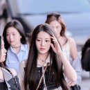 로라