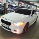 BMW5.(F10) 525d xDrive/13년/13만/화이트컬러/가격다운.정비상태특A 이미지