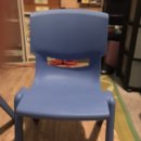 $20- two blue kids chairs 이미지