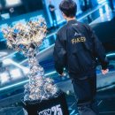 T1 Faker '이상혁' 월즈 LPL 다전제 13연승 및 전승을 유지합니다. 이미지