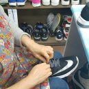 엄마손 운동화 손세탁 이미지