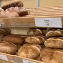 물가비싸다는 핀란드의 김밥보다 싼 빵가격 이미지