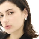 H(합덕)-HL-3 | [이에르로르 스퀘어 골드 귀걸이] 노멀한 착장, 귀걸이 하나로 고급스러워지는 효자템! 강추