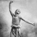 봄의 제전 이미지