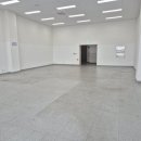 삼보스카이비즈공인중개사사무소 | 군포사무실임대 33평 통구조 / 층고 3.9m / 화물엘베 앞 / 즉시입주