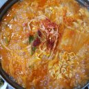 알콩달콩돼지김치찌개 이미지