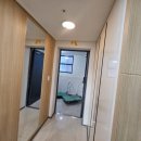 민락엘레트아파트경로당 | [의정부도배][민락엘레트전체실크도배]초배부터 꼼꼼히 작업 벽지철거는 물론해야죠!!