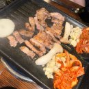세븐일레븐 연남동교로점 | 연남동고기집 | 제주 흑돼지 오겹살 직접 구워주는 연남 흑돼지