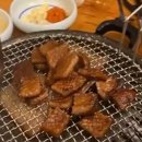 부산뒷고기 - 가평군 조종새싹로4번길 11 | 홍대입구역 맛집 고기집 초필살 돼지구이 껍데기 뒷고기 촌돼지김치찌개 부산 비교 솔직후기