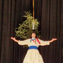 연극 미치던 날 이미지