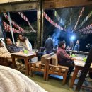 신호등약국 | 네팔 포카라 여행 | 디즈니랜드 관람차 후기 쉬라베이커리 맛집 페와 호수 윈드폴게스트하우스 고산병약