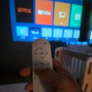 제우스미디어 | [내돈내산] TV 없는 집의 신세계! 제우스 L800 빔프로젝터로 안방 홈시네마 완성 (feat. 3살 아기...
