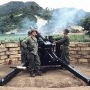 한국전쟁 당시 105미리 곡사포(M2A1 105mm Howitzer) 이미지