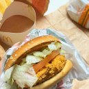 1066 | 맥도날드 신메뉴ㅣ[맥스파이시 바질크림치즈] 세트 [한입 초코 츄러스] 후기