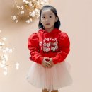 페페(pepee) | 5세여아룩 플라잉페페 플라워컬러 맨투맨과 훌스커트 착용후기