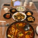 꼬 닭 | [남한산성 백숙 맛집 추천] 백숙은 기본, 닭볶음탕은 선택! &#34;옛날 욕쟁이 장마담집&#34;