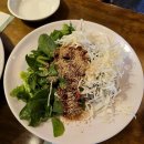 오징어의하루 | 홍대한식맛집 어서와 칼국수 든든한 홍대보쌈맛집 대박이었던 오징어보쌈 세트 후기