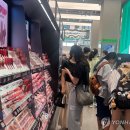 [샷!] 외국인이 한국 오면 꼭 하는 이것 이미지