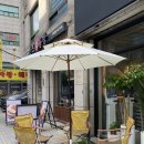 [교대 카페] 고품격커피공장 서초교대점, 미트파이가 있는 공장 감성 카페 후기
