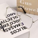 스퀘어 안경 이미지