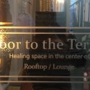 door to the terrace(도어 투더 테라스)