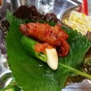 쌈싸먹는 닭발 이미지